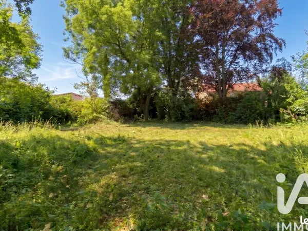 Terrain 1050 m² Limas