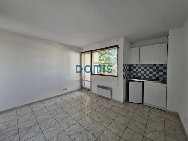 Studio 1 pièce 20 m²
