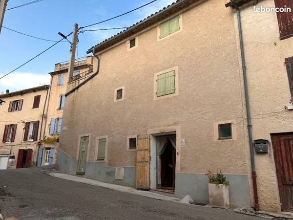 Maison de village