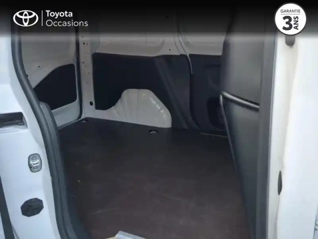 Toyota Proace city medium 110 vvt-i dynamic mc23 — photo 7