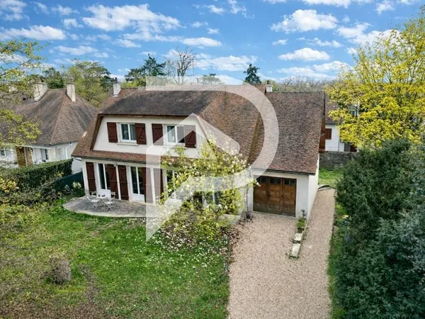 Maison Verneuil Sur Seine 7 pièces 5 chambres 150 m2 jardin