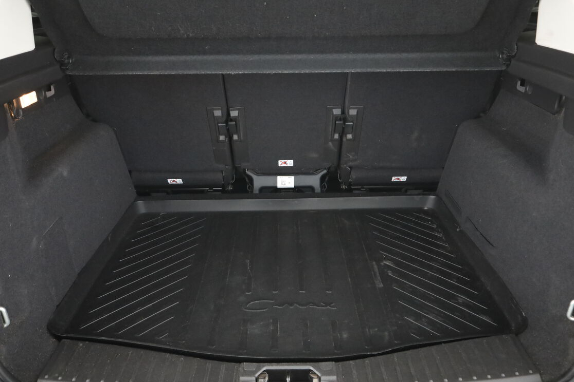 Ford C-Max 1.5 TDCi Titanium PowerShift — photo 16