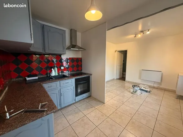 Appartement 2 pièce 93320