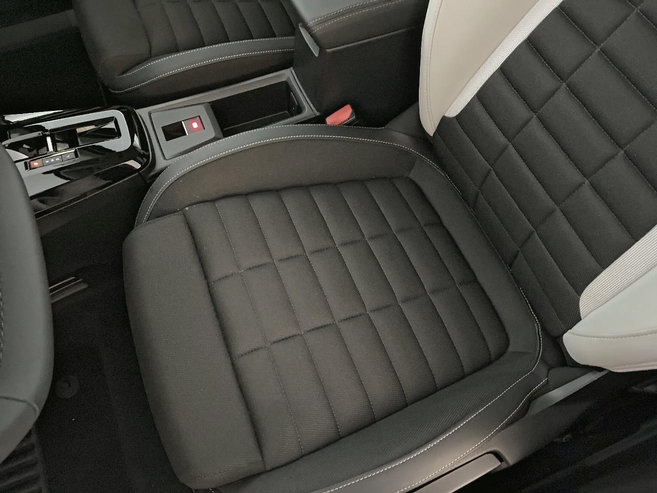 Citroën C3 Aircross hybride 145 ch aut max — photo 9