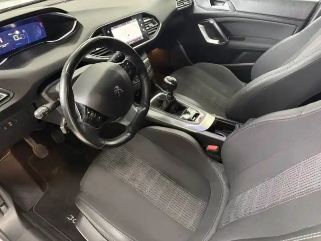 Peugeot 308 puretech 130ch s&amp;s bvm6 — photo 104
