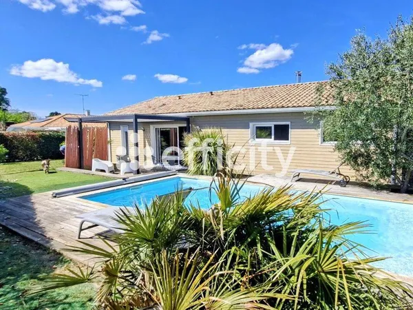 Maison de plain-pied 5 pièces 114 m²