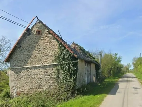 Terrain avec maison