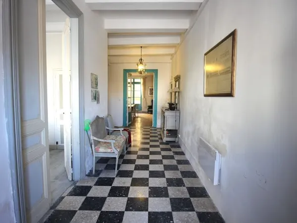 Maison 6 pièces 225 m²