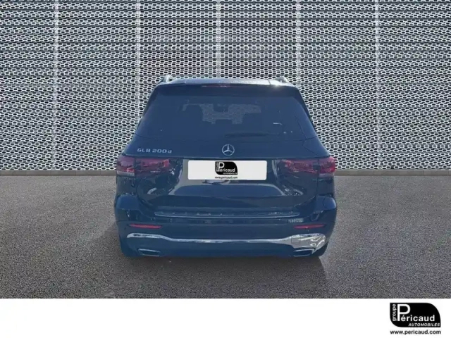 Mercedes Glb 200 d 8g-dct — photo 4