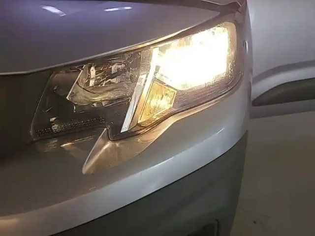 Peugeot Partner fourgon standard 650 kg bluehdi 130 s&amp;s eat8 — photo 16