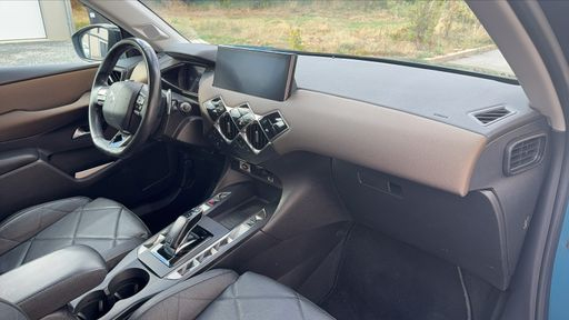 DS DS3 Crossback 1.5 BlueHDi 130 EAT8 - Grand Chic – 2019 – 106360 km – Diesel – Boîte Automatique — photo 14