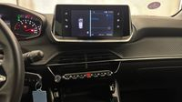 Peugeot 208 1.2 PureTech 100ch S&S Allure Pack — photo 29