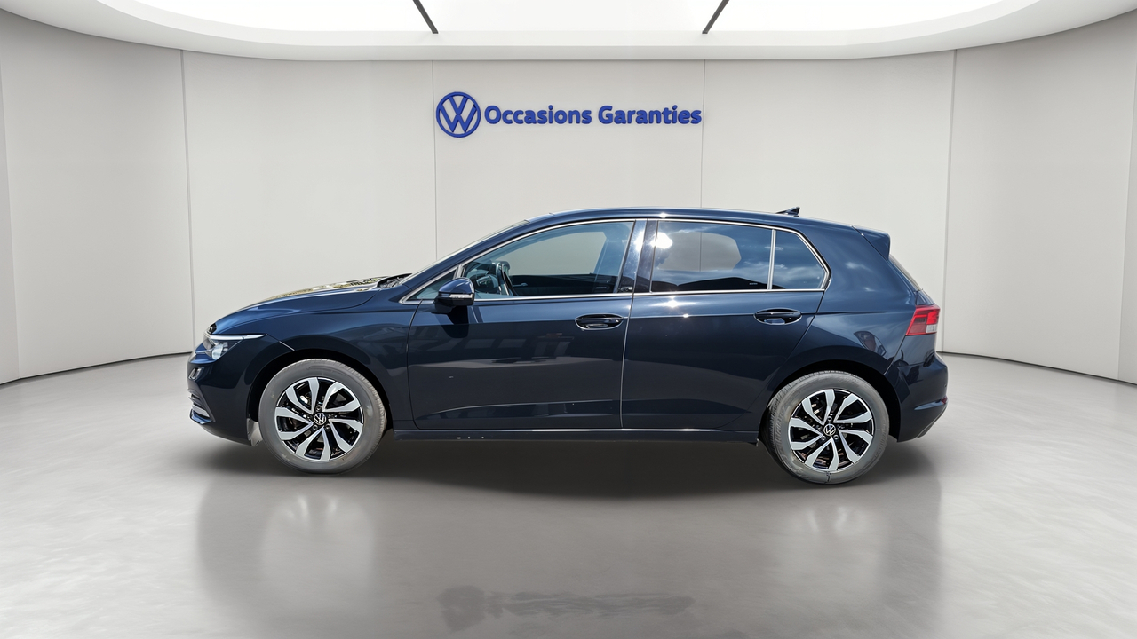 Volkswagen Golf 1.0 eTSI OPF 110 DSG7 — photo 2