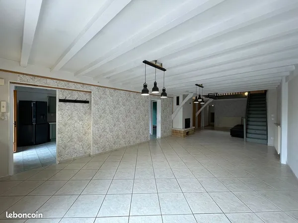 Maison 6 pièces 186 m²