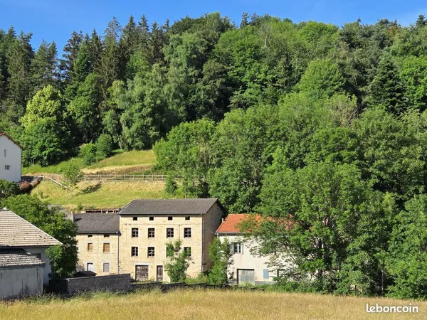 Maison 4 pièces 240 m²