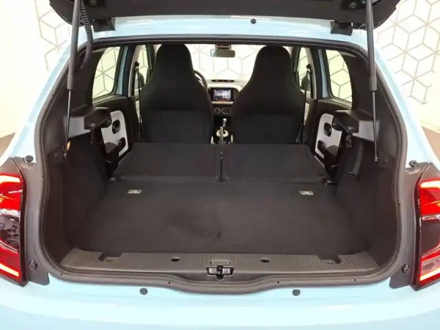 Renault Twingo iii e-tech — photo 30