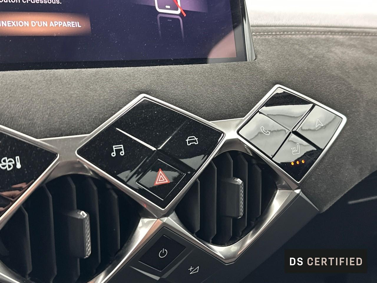Ds Ds 3 crossback puretech 130 eat8 performance line+ — photo 30