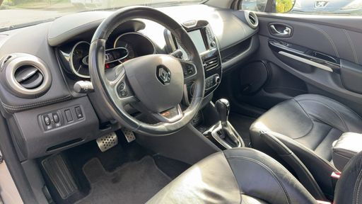 Renault Clio 1.2 TCe 120 EDC - Initiale Paris – 2016 – 120969 km – Essence – Boîte Automatique — photo 25