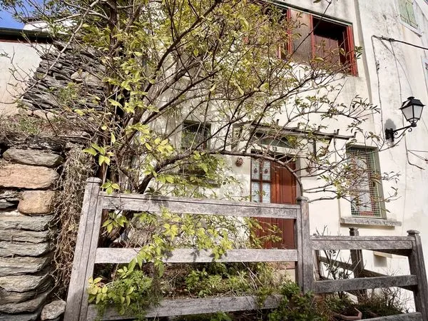 Maison de village 2 pièces 52 m²