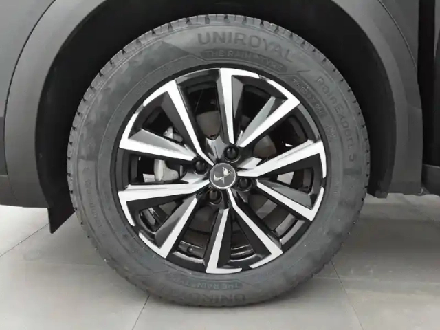 Ds Ds 3 puretech 100 bvm6 — photo 13