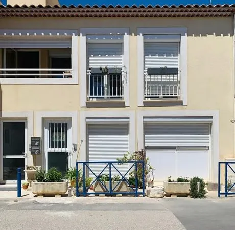 Bail mobilité : Les pieds dans l'eau - T2 40m²