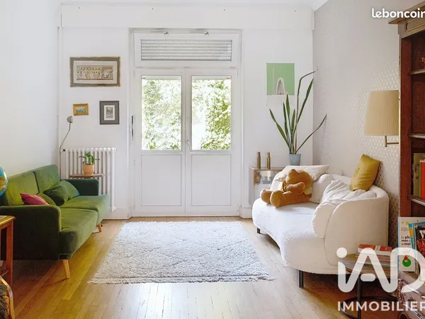 Maison 8 pièces 229 m²