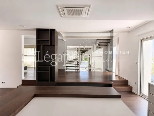 Côte Pavée - Maison de 230 m2 pensée pour recevoir