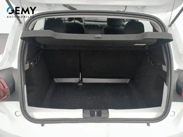 Dacia Sandero sce 65 — photo 6