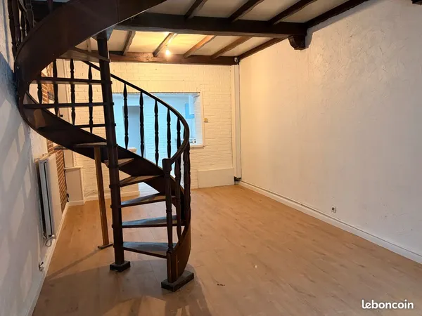 Loue maison Croix