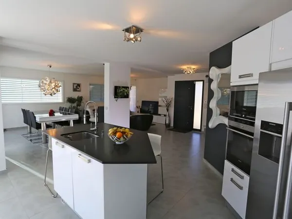 Projet de construction d'une maison 105 m² avec terrain à LARRINGES (74)