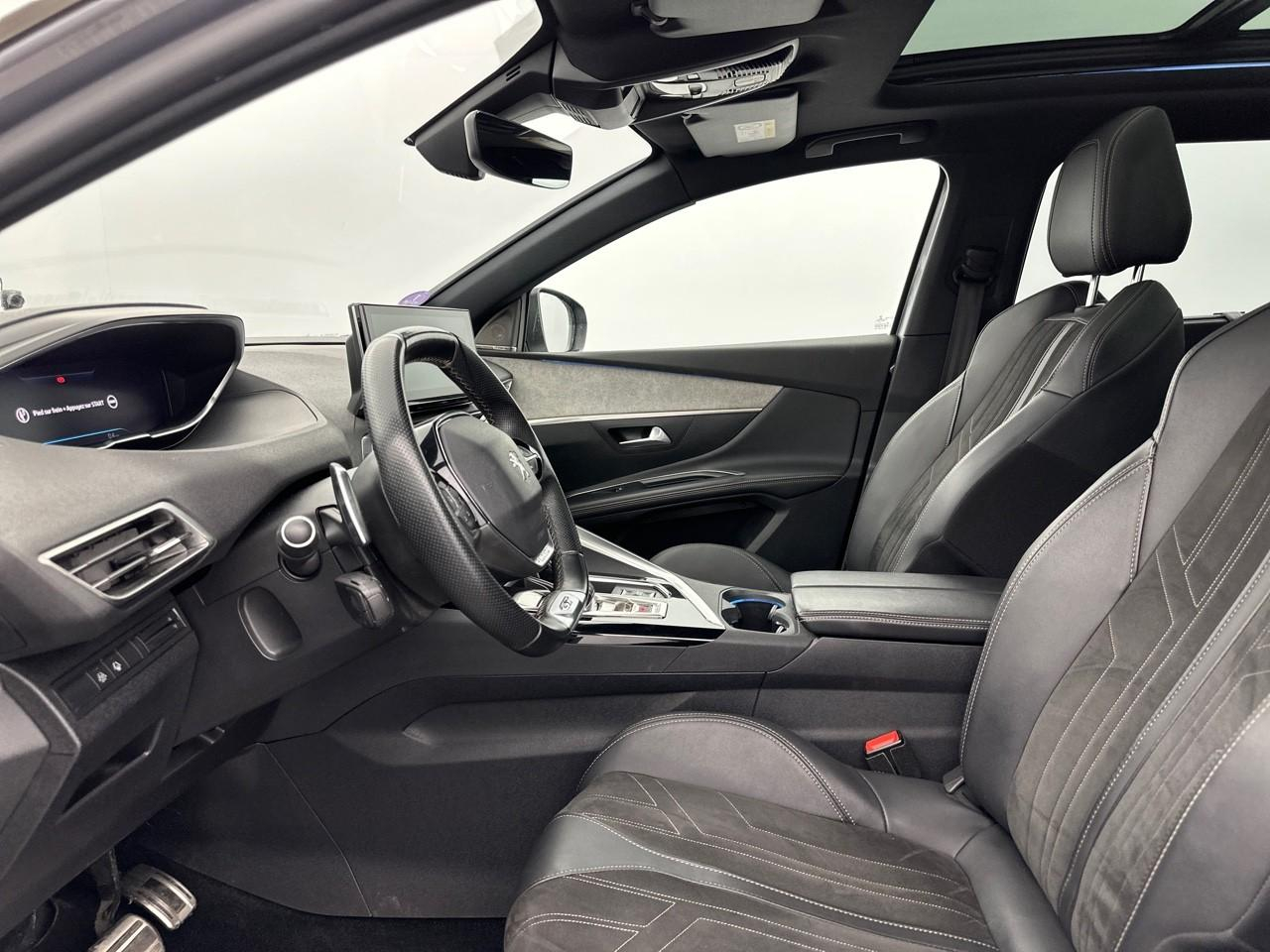 Peugeot 5008 puretech 130ch s&s eat8 gt pack — photo 9