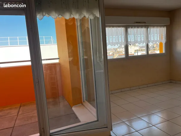 Appartement T2 avec loggia et parking - Ruban Bleu à St-Nazaire