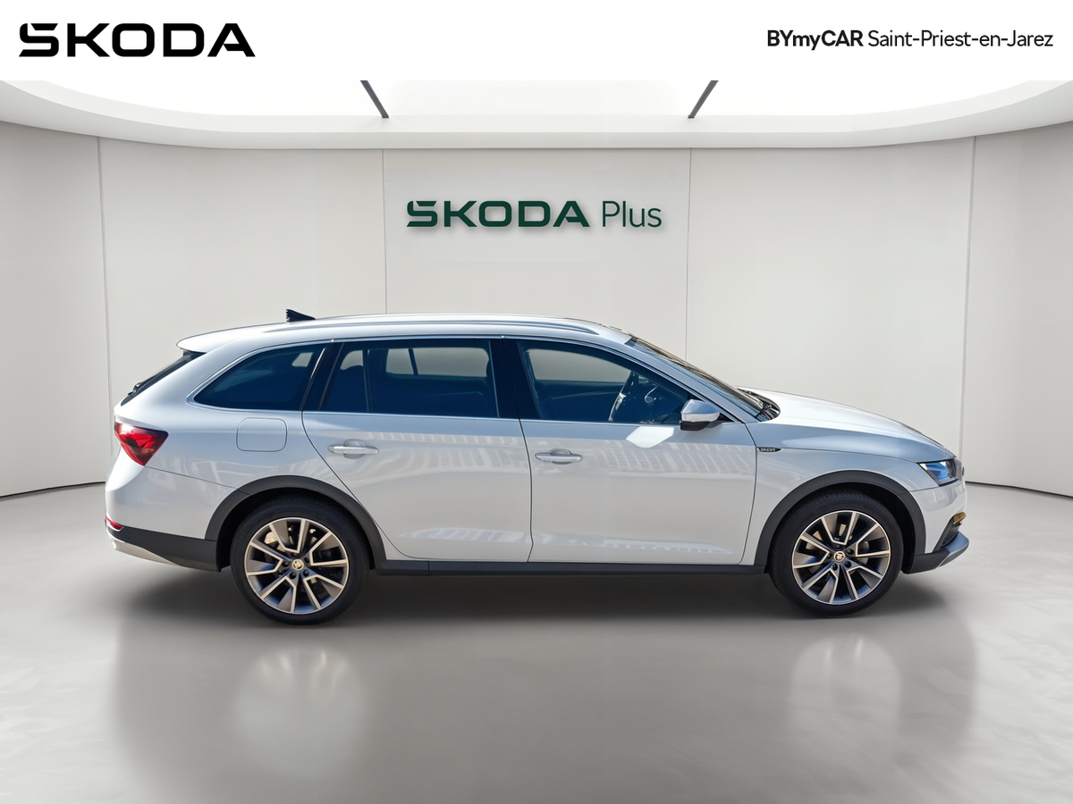 Skoda Octavia Combi 2.0 TDI 200 ch DSG7 4x4 — photo 6