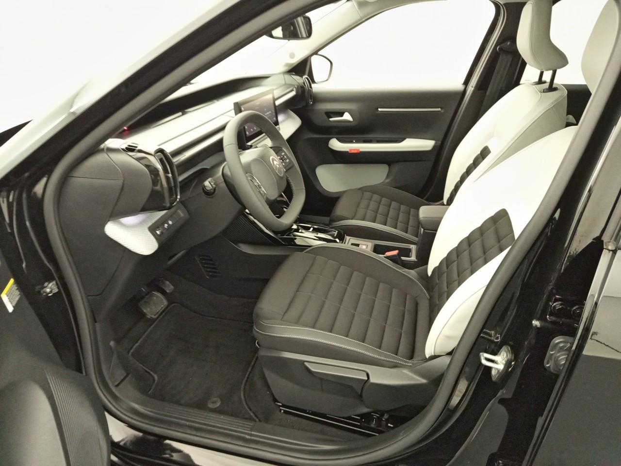 Citroën C3 Aircross hybride 145 ch aut max — photo 10