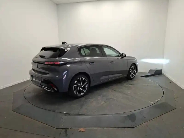 Peugeot 308 bluehdi 130ch s&amp;s eat8 — photo 4