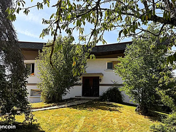 Vente | Maison contemporaine | 7p | 4ch | 235 m² | Arbent | Expo Est/Ouest/Sud | Terrasse