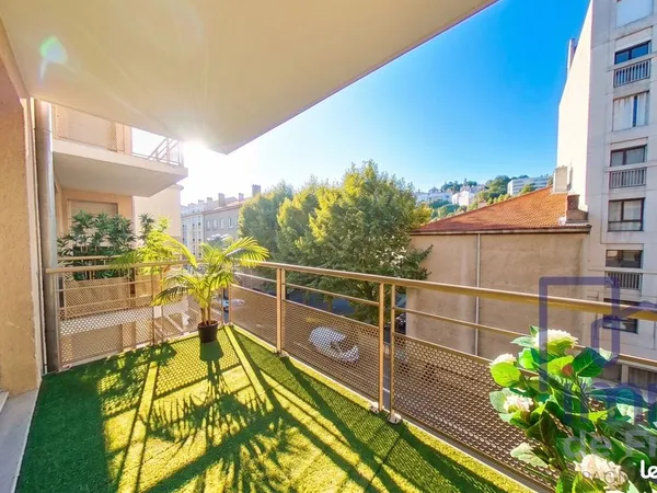 Appartement 3 pièces 77 m²