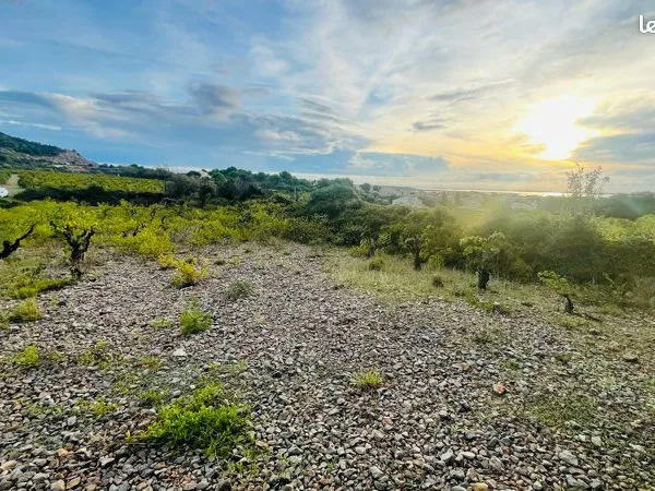 Terrain 1880 m2