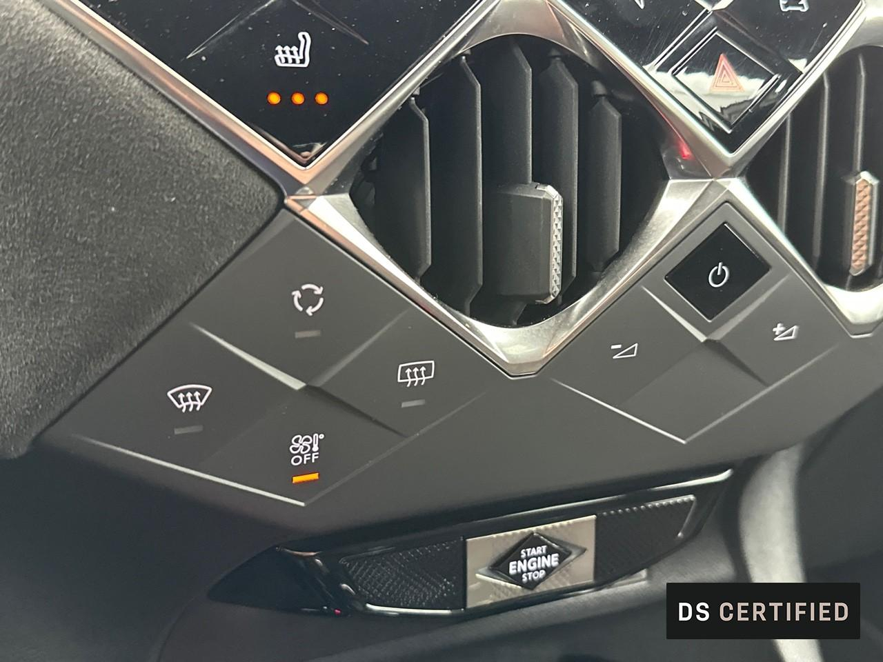 Ds Ds 3 crossback puretech 130 eat8 performance line+ — photo 30