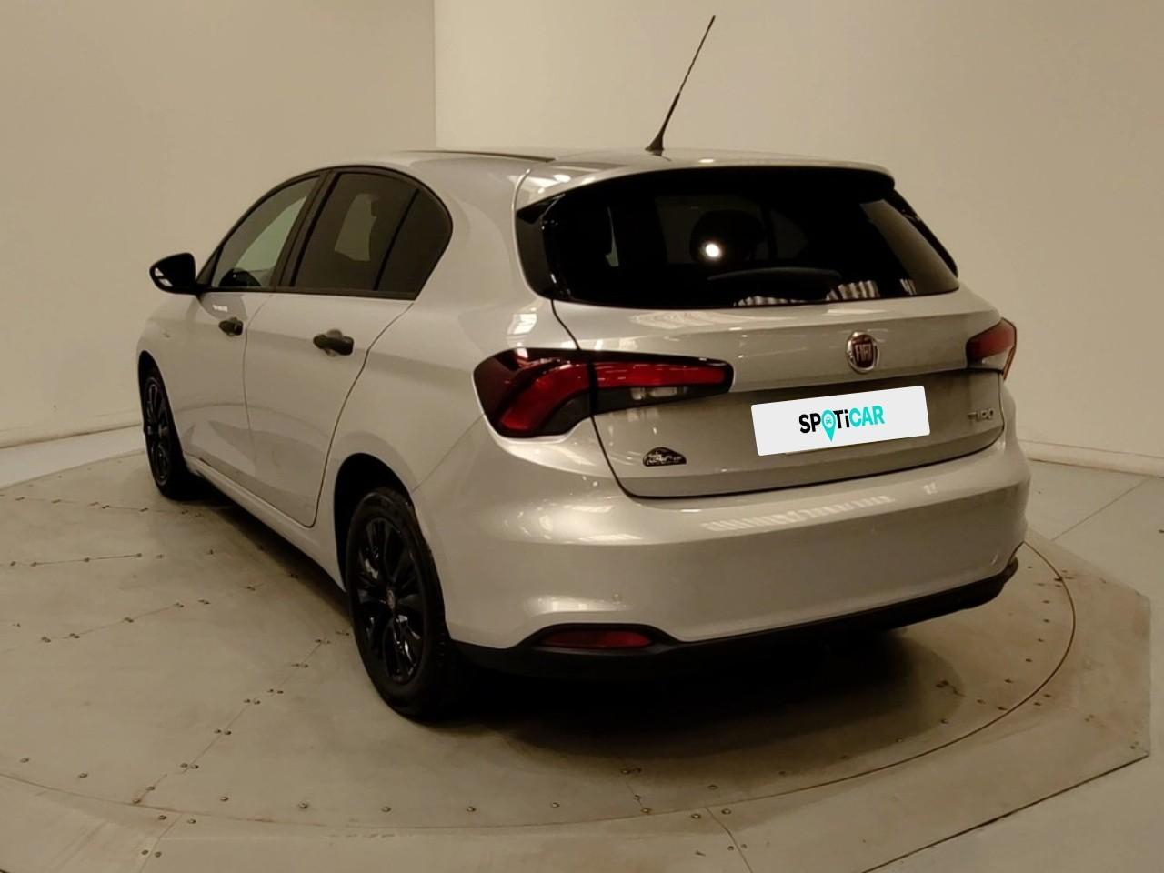 Fiat Tipo 5 portes 1.4 95 ch ligue 1 conforama — photo 3