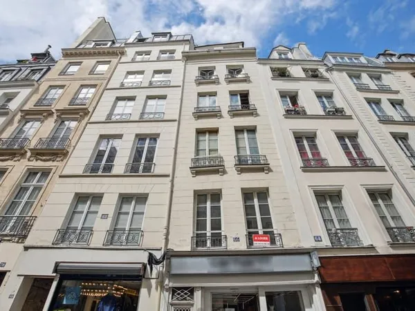 Bureau 51 m²