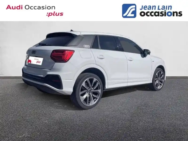 Audi Q2 35 tfsi 150 s tronic 7 — photo 5