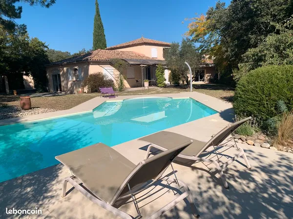 Maison à la campagne 220m2