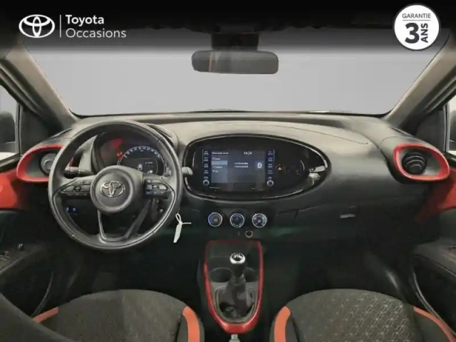 Toyota Aygo X 1.0 vvt-i 72ch design — photo 8