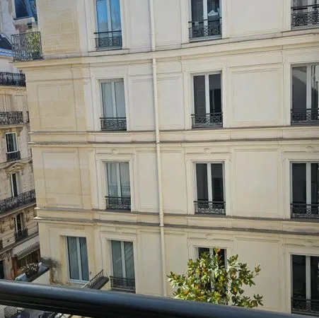 Vends 75008 Paris 2pièces 34,02 m²