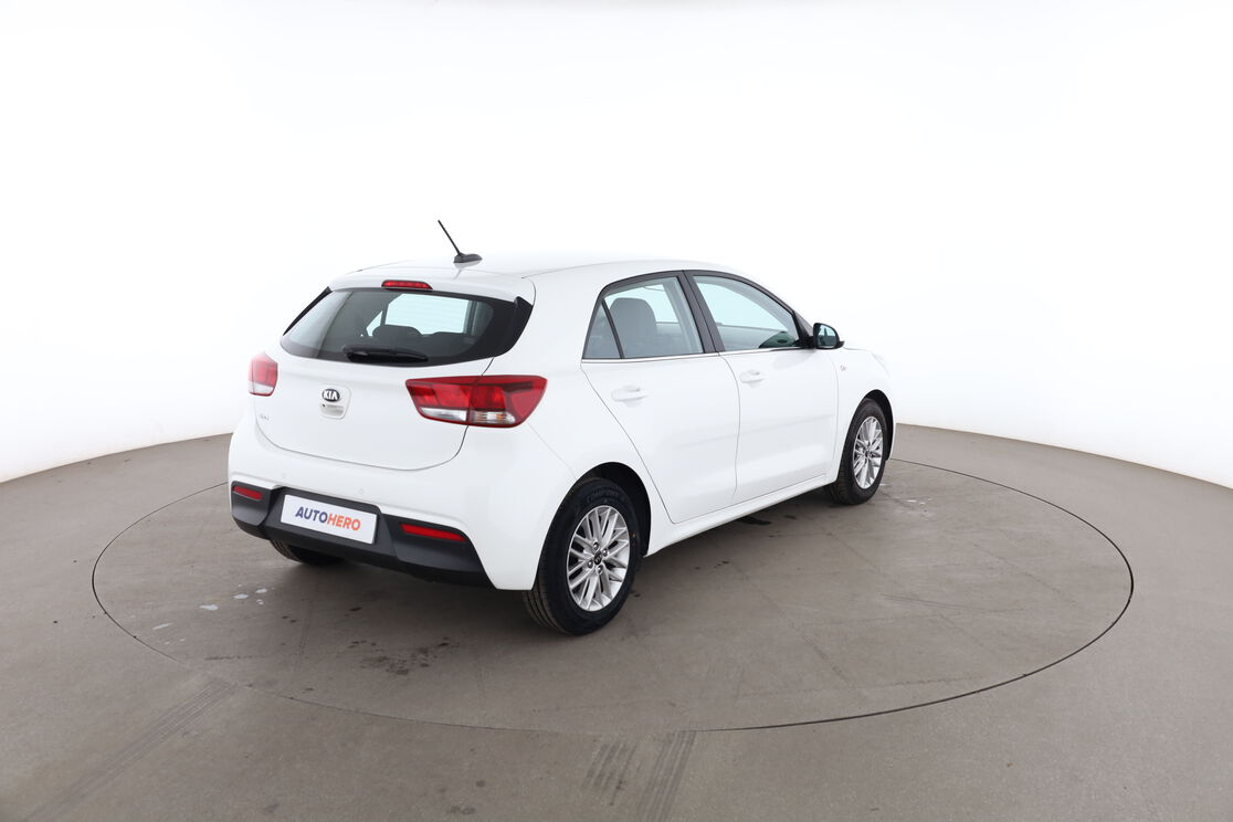 Kia Rio 1.2 ISG Urban Edition — photo 5
