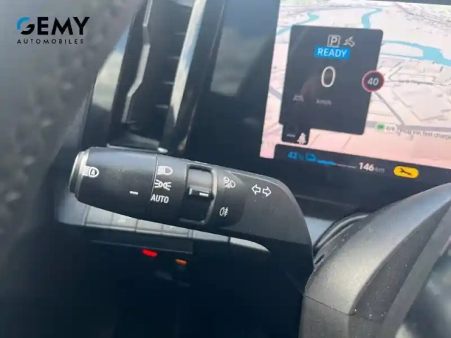 Renault Megane e-tech ev60 220 ch super charge — photo 17