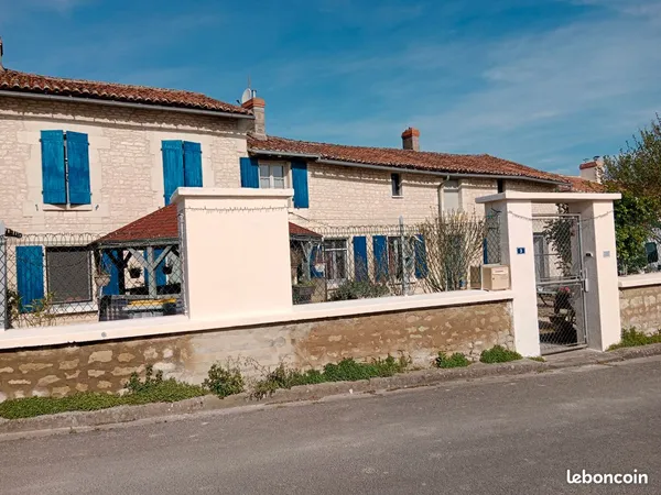 Longère à la campagne