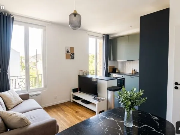 Top Coloc🏆Très belle et grande chambre dans un duplex rénové — 637.99 CC