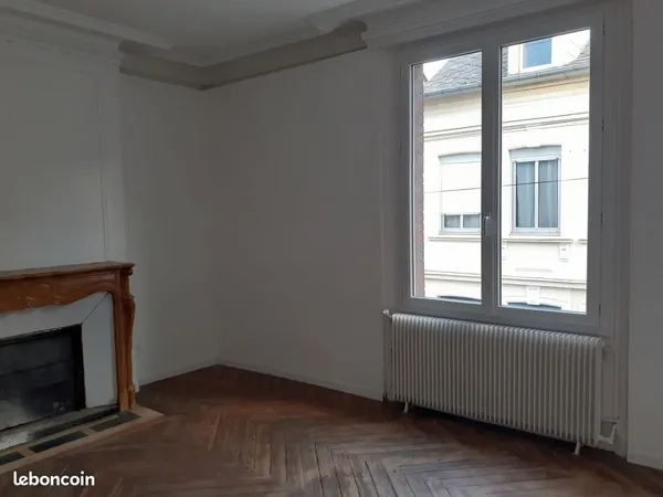 Appartement proche place Voltaire